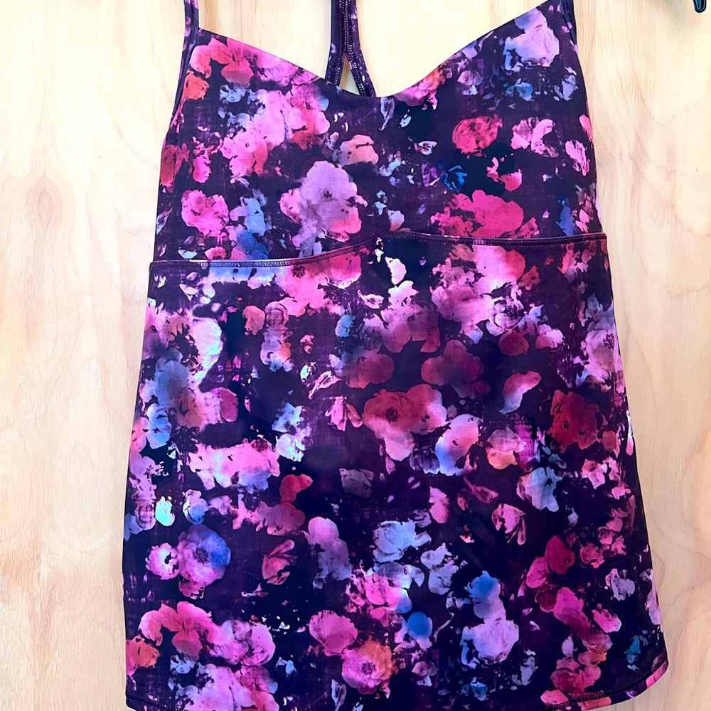 Athleta Vinyasa Printed Support Top